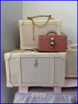 Jackie Kennedy Madame Alexander 3cases Vanity&chair2outfits Beautiful Set-rare
