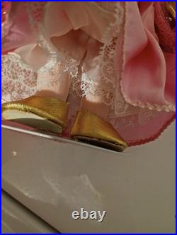 Lot Of 11 Madame Alexander Dolls