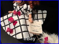 Lot Vintage Madam Alexander Doll Set With Collectors Book
