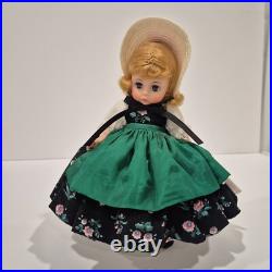 Lot of 4 Vintage Madame Alexander Dolls International 8 Series with Stands