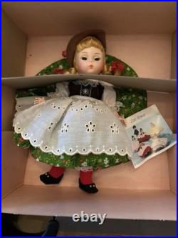Lot of 9 Vtg MADAME ALEXANDER International Dolls Friends from Foreign Lands