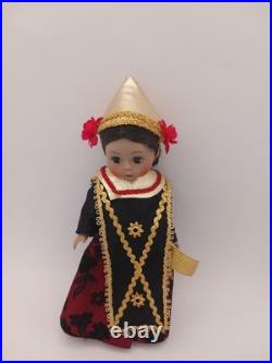 Lot of Madame Alexander dolls 8 inch Set of 10