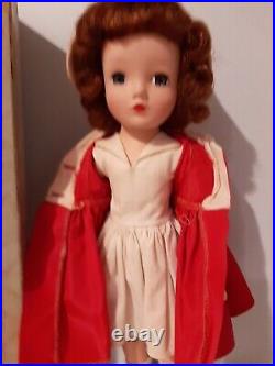 MADAME ALEXANDER 15 BINNIE WINNIE WALKER DOLL -RED HAIR With BOX + OUTFIT + SHOES
