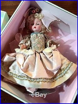 Madame Alexander Doll Courtyard 38840 Limited Ed. Of 1000 Euc