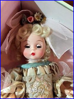 Madame Alexander Doll Courtyard 38840 Limited Ed. Of 1000 Euc