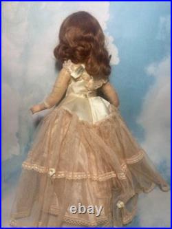 MADAME ALEXANDER PETITE WENDY ANN BRIDE IN PINK ENSEMBLE 1950, Very RARE