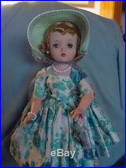 Madame Alexander Vintage Hard Plastic Cissy Doll Mint In Box With Hat Box! Superb