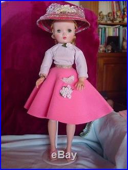 Madame Alexander Vintage Hard Plastic Cissy In Awesome Pink Felt Skirt Ensemble