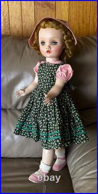 MA 1950s Madame Alexander Winnie Walker 24 Tall Doll in Original Outfit (2698)