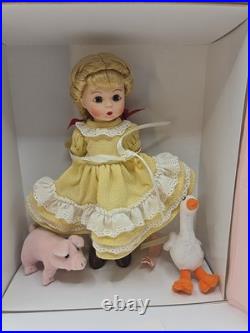 Madam Alexander Charlotte's Webb 8 Doll # 41955 With Accessories