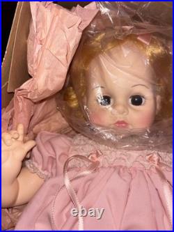 Madam Alexander Doll #5228 Pussy Cat New In Box. NeverBeenTaken Out Vintage Doll