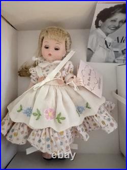 Madam Alexander Toy Box Wendy New In Original Packaging