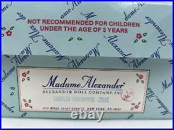 Madame Alexander 10 Caroler Treetopper 27045 In Original Box With Tag 2000