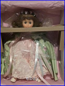 Madame Alexander 12 Hamlet #1312 and Ophelia #1313 1992 Romance Collection
