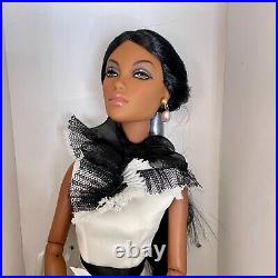 Madame Alexander 16 Alex Going Platinum Paris Doll by Jason Wu Doll LE 150 NEW