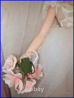 Madame Alexander 18 Doll CLASSIC BRIDE 22690 Hand Tag Soft Skin