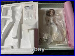 Madame Alexander 1947 Bride Doll Danbury Mint New in Box withCOA Vintage Porcelain