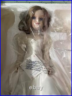 Madame Alexander 1947 Bride Doll Danbury Mint New in Box withCOA Vintage Porcelain