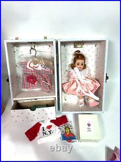 Madame Alexander 1996 MADC Premiere I Love NY Trunk Set With Doll, Box, Accesories