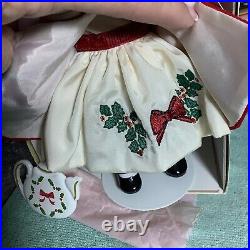 Madame Alexander 2004 CHRISTMAS TEA WITH ORNAMENT 8 Doll #38540 New