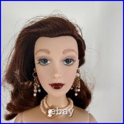 Madame Alexander 2004 MADCC Western Debutante Alexandra Fairchild Ford 16 LtdEd