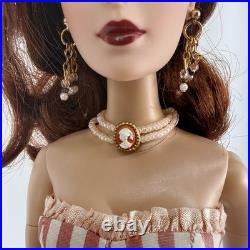 Madame Alexander 2004 MADCC Western Debutante Alexandra Fairchild Ford 16 LtdEd