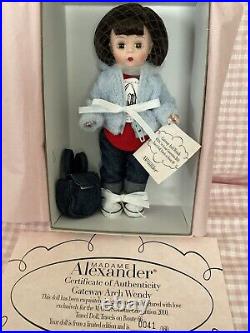 Madame Alexander 2010 MADC St Louis Convention Gateway Arch Wendy 8 Doll #60220