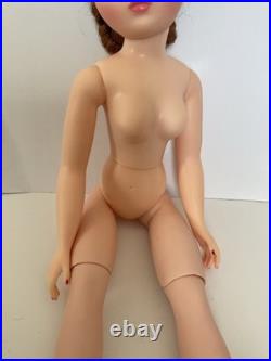 Madame Alexander 20 Cissy Ready To Dress And Display Nude Doll