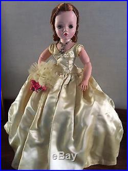 Madame Alexander 20 tall 1955 CISSY in champagne satin gown