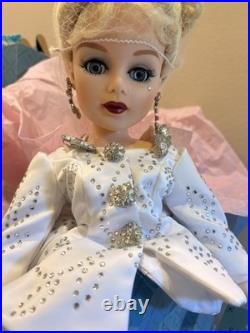 Madame Alexander 21 Diamond Beauty 22490 75th Anniversary Limited edition