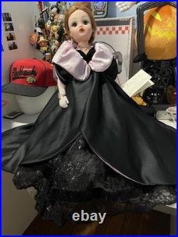 Madame Alexander 21 Doll ONYX VELVET AND LACE GALA GOWN & COAT 67304 Brand New