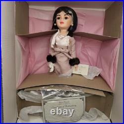 Madame Alexander 21 Inch Jackie Kennedy Travel Ensemble 1745 Doll In Box With COA