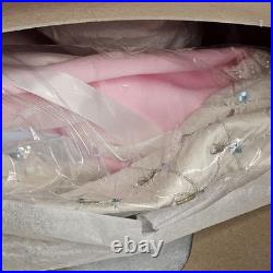 Madame Alexander 21 Inch Jackie Kennedy Travel Ensemble 1745 Doll In Box With COA