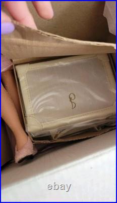 Madame Alexander 21 Inch Jackie Kennedy Travel Ensemble 1745 Doll In Box With COA