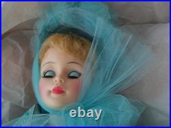 Madame Alexander 21 Portrait Cornelia Blue Gown & Coat Mib #2212 1978