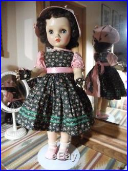 Madame Alexander 24 Binnie Winnie Walker Doll Hurricane Brunette ORIG Hat Dress
