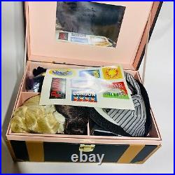Madame Alexander 33190 Cissy's European Holiday 9 Trunk Set With Box, Accessories