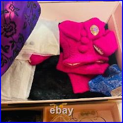 Madame Alexander 33190 Cissy's European Holiday 9 Trunk Set With Box, Accessories