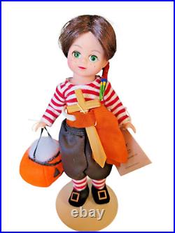 Madame Alexander 35235 Buccaneer Bobby 7 Doll With Box, Accessories, COA & Tags