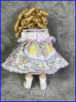Madame Alexander 36625 Anniversary Bouquet 8 Doll Limited