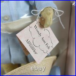 Madame Alexander 37945 Wendy Ann Felt NIB With Cert. Of Auth. 194/750