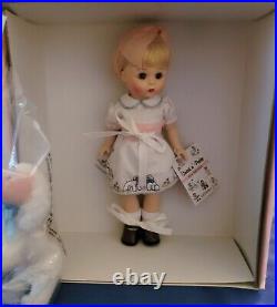 Madame Alexander 40's Sweet N'Petite Doll No. 42025 NEW