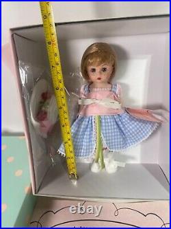 Madame Alexander 41890 Doll Collectors Day 8 tall With COA, Box And Hat