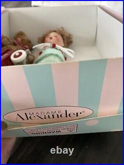 Madame Alexander #42360 Wendy And Her Radio Flyer Doll NEW Mint VERY RARE 2006