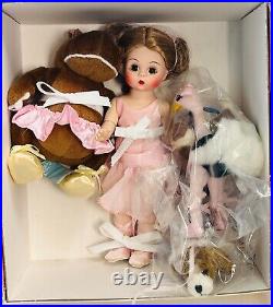 Madame Alexander 42635 Fantasia Ballerinas 8 Doll With Box, Accessories
