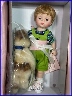 Madame Alexander 43000 2006 MADC Premiere Puppy Dog Tails 8 Doll 57/80 With Dog