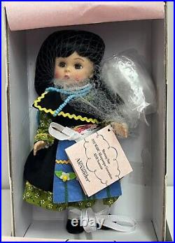 Madame Alexander 65650 Morning Star 8 Doll With Box, Accessories, COA & Tags