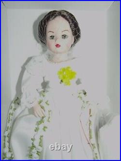 Madame Alexander 66605 Queen Victoria 10 Doll 2013 LE 250 Brand New NRFB Mint