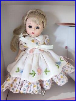 Madame Alexander 8 Doll Toy Box Wendy 36270 NRB