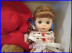 Madame Alexander 8 Doll Wendy loves Paddington Bear Trunk set 50360 2010 new
